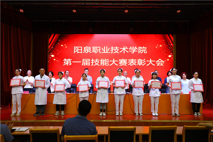 图片4.jpg 图片4.jpg