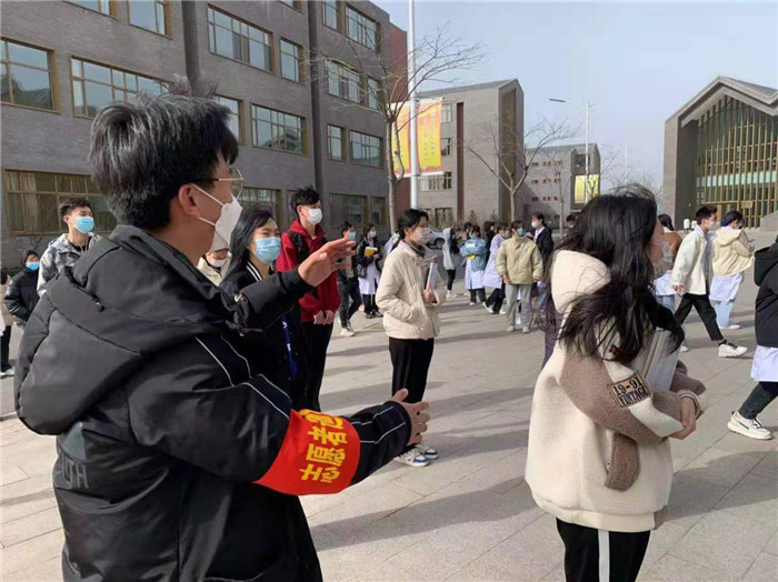 图片3.jpg 图片3.jpg