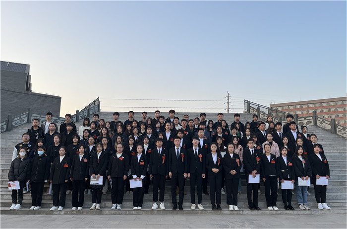 图片8.jpg 图片8.jpg