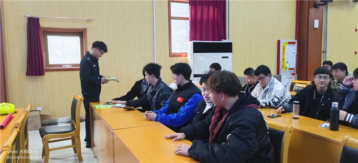 图片2.jpg 图片2.jpg