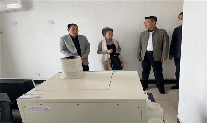 图片2.jpg 图片2.jpg