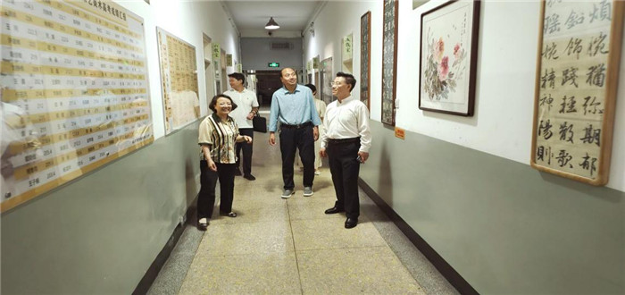 图片5.jpg 图片5.jpg