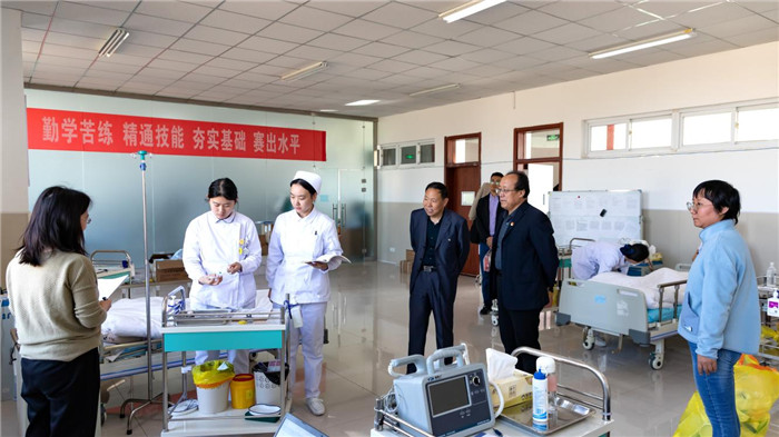 图片2.jpg 图片2.jpg