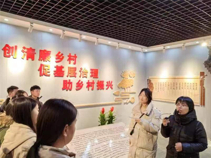 图片4.jpg 图片4.jpg