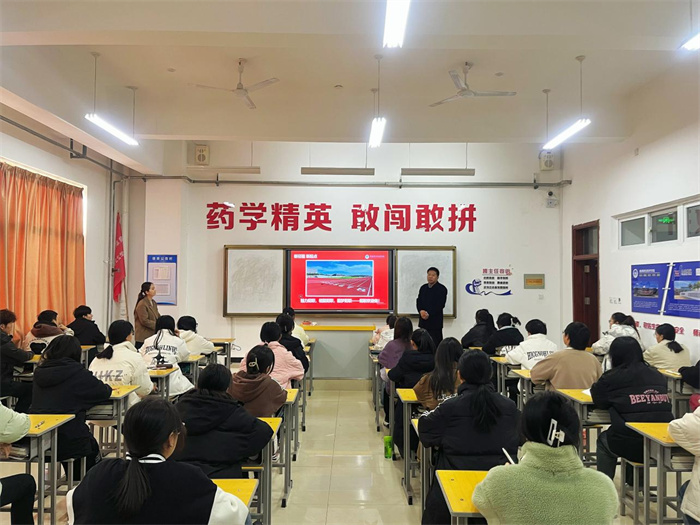 图片2.jpg 图片2.jpg
