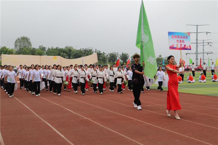 图片11.jpg 图片11.jpg