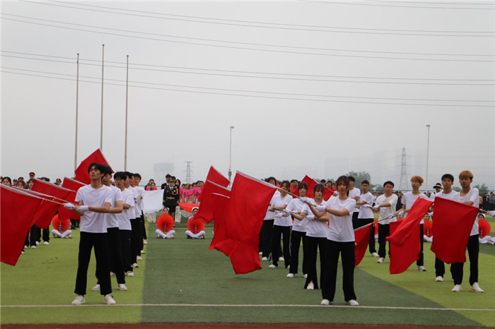 图片18.jpg 图片18.jpg