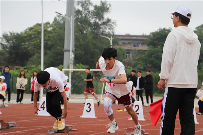 图片22.jpg 图片22.jpg