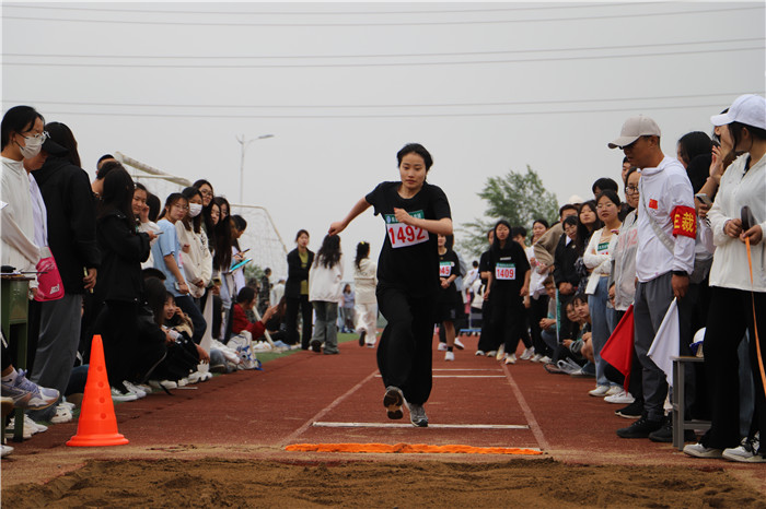 图片23.jpg 图片23.jpg