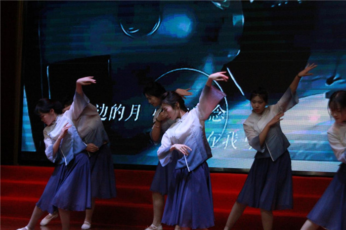 图片10.jpg 图片10.jpg