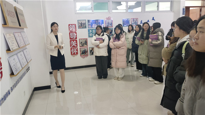 图片2.jpg 图片2.jpg