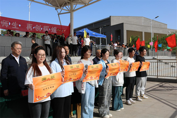 图片2.jpg 图片2.jpg