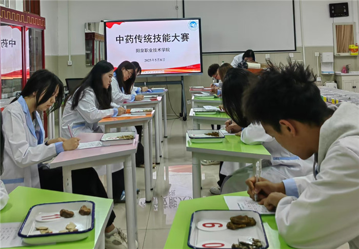 图片4.jpg 图片4.jpg