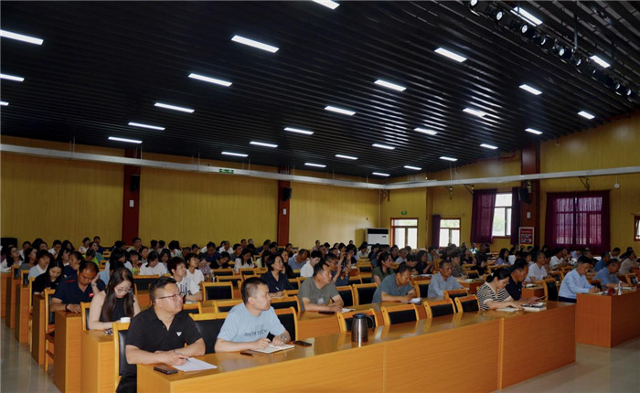 图片3.jpg 图片3.jpg
