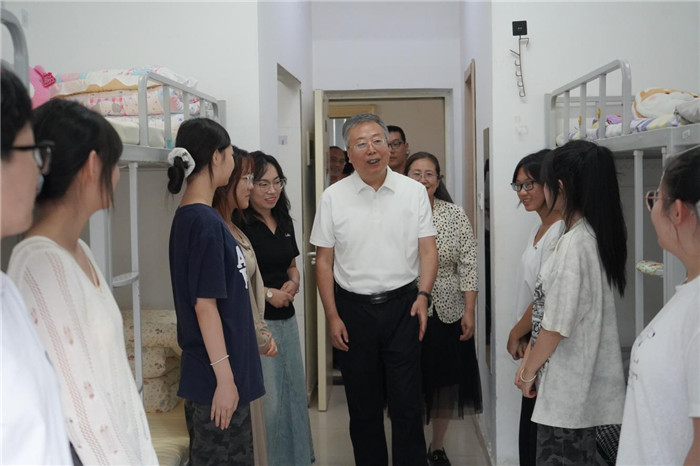 图片5.jpg 图片5.jpg