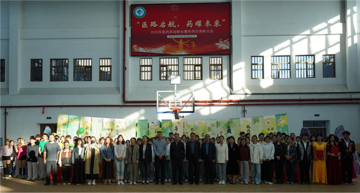 图片8.jpg 图片8.jpg