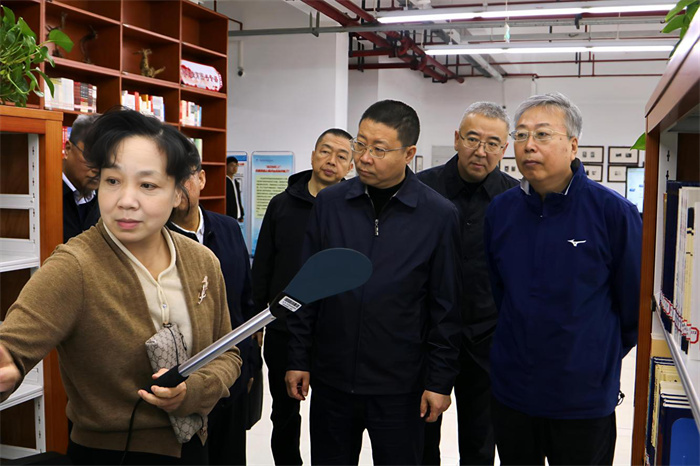 图片4.jpg 图片4.jpg