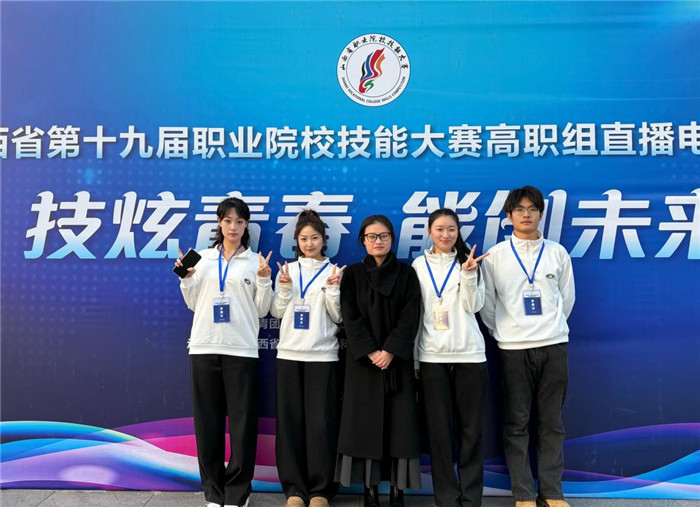 图片3.jpg 图片3.jpg