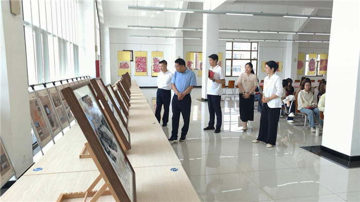 图片2.jpg 图片2.jpg
